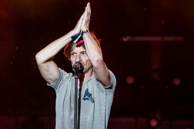 Clouseau @ Aertssen Summer Festival 2022, picture 11, photographed by Dimitri Vanlommel - FrontView Magazine