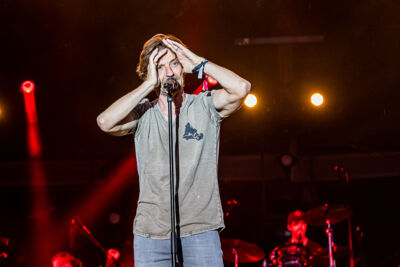 Clouseau @ Aertssen Summer Festival 2022, picture 12, photographed by Dimitri Vanlommel - FrontView Magazine