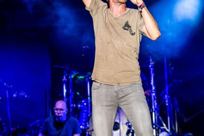 Clouseau @ Aertssen Summer Festival 2022, picture 19, photographed by Dimitri Vanlommel - FrontView Magazine