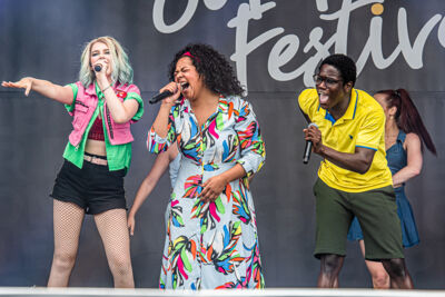 #LikeMe @ Aertssen Summer Festival 2022, picture 16, photographed by Dimitri Vanlommel - FrontView Magazine