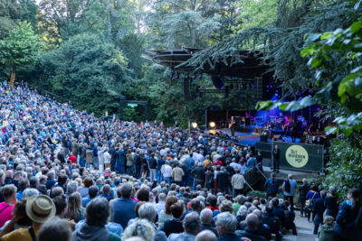 Elvis Costello & The Imposters @ OLT, foto 3, foto's door David Johnson - FrontView Magazine