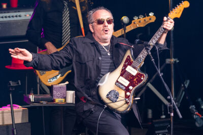 Elvis Costello & The Imposters @ OLT, foto 9, foto's door David Johnson - FrontView Magazine
