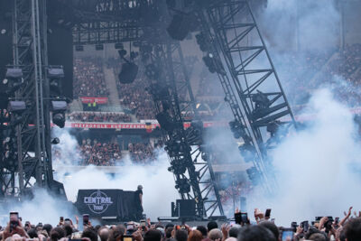 Indochine - Central Tour @ Stade Pierre Mauroy, picture 3, photographed by FrontView Magazine