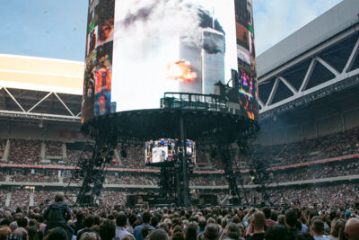 Indochine - Central Tour @ Stade Pierre Mauroy, picture 6, photographed by FrontView Magazine