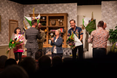 Première Oost West, Thuis Best @ Fakkeltheater - Rode Zaal, foto 35, foto's door Goele Bormans - FrontView Magazine