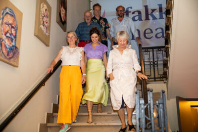 Première Oost West, Thuis Best @ Fakkeltheater - Rode Zaal, foto 47, foto's door Goele Bormans - FrontView Magazine