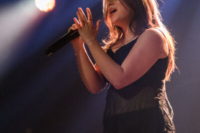 Lila Drew @ Ancienne Belgique, picture 5, photographed by Jürgen Bruynooghe - FrontView Magazine