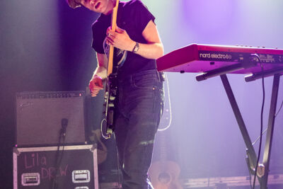 Lila Drew @ Ancienne Belgique, picture 7, photographed by Jürgen Bruynooghe - FrontView Magazine