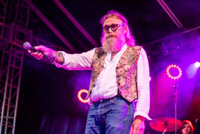 Roland (The Voice Senior) @ Stabroek Zingt, picture 2, photographed by Dimitri Vanlommel - FrontView Magazine