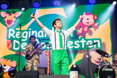 Reginald en de Bosbeesten @ Linkerwoofer 2022, picture 9, photographed by Marc Verdonck - FrontView Magazine