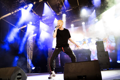 Albi X @ Dour Festival 2022, picture 3, photographed by Magali Decamps - FrontView Magazine