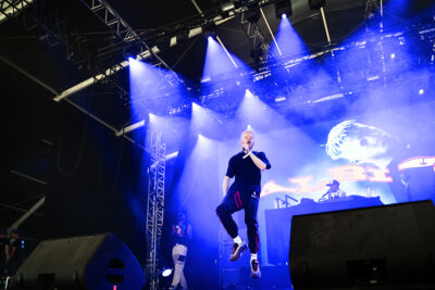 Albi X @ Dour Festival 2022, picture 4, photographed by Magali Decamps - FrontView Magazine