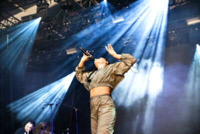 Sevdaliza @ Dour Festival 2022, picture 7, photographed by Magali Decamps - FrontView Magazine