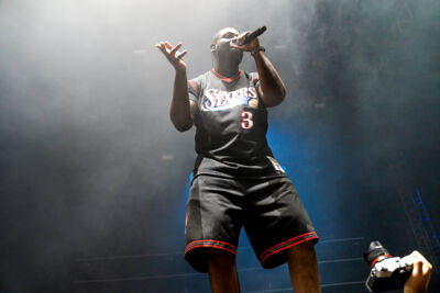 Dinos @ Dour Festival 2022, picture 3, photographed by Magali Decamps - FrontView Magazine