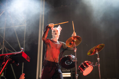 Ic3peak @ Dour Festival 2022, picture 7, photographed by Magali Decamps - FrontView Magazine