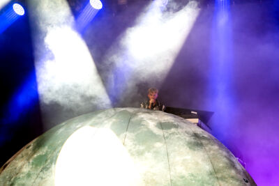 Josman @ Dour Festival 2022, picture 5, photographed by Magali Decamps - FrontView Magazine