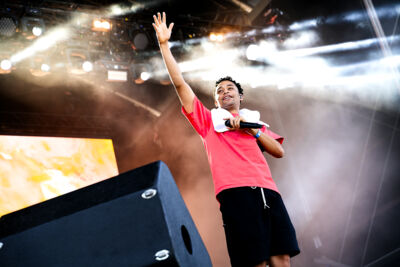 Loyle Carner @ Dour Festival 2022, picture 2, photographed by Magali Decamps - FrontView Magazine