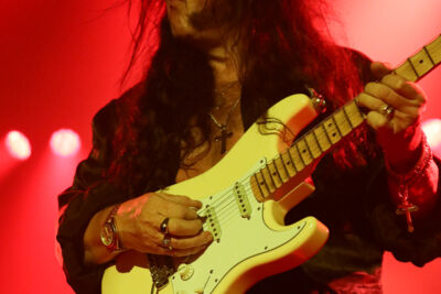 Yngwie Malmsteen @ 013, picture 13, photographed by Bianca van Barneveld - FrontView Magazine