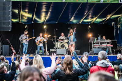 Margriet Hermans & Celien @ Parkies Sint-Niklaas, foto 19, foto's door Danny Wagemans - FrontView Magazine