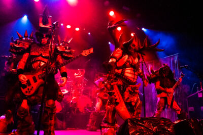 Gwar @ 013, picture 10, photographed by Sandra Van Watermeulen - FrontView Magazine
