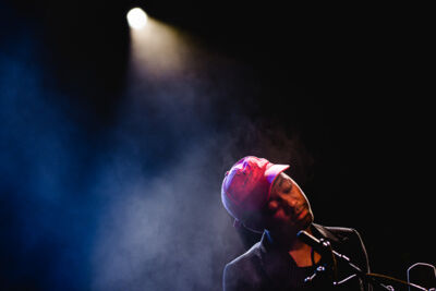 Porcelain id @ OLT Rivierenhof, picture 2, photographed by Ann Carpentier - FrontView Magazine