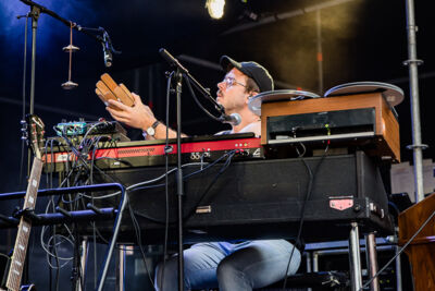 Black Sea Dahu @ M-idzomer, picture 3, photographed by Jürgen Bruynooghe - FrontView Magazine