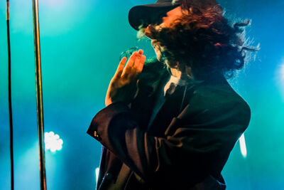 Intergalactic Lovers @ M-idzomer, picture 7, photographed by Jürgen Bruynooghe - FrontView Magazine