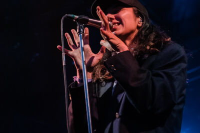 Intergalactic Lovers @ M-idzomer, picture 9, photographed by Jürgen Bruynooghe - FrontView Magazine