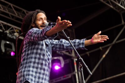 JULIAN MARLEY @ Sfinks Mixed 2022, picture 3, photographed by Marc Verdonck - FrontView Magazine