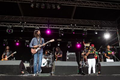 JULIAN MARLEY @ Sfinks Mixed 2022, picture 5, photographed by Marc Verdonck - FrontView Magazine