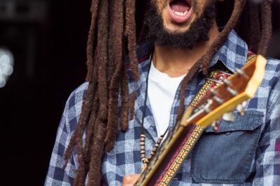JULIAN MARLEY @ Sfinks Mixed 2022, picture 9, photographed by Marc Verdonck - FrontView Magazine