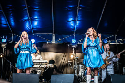 ABBA4U @ Parkies Sint-Niklaas, picture 2, photographed by Danny Wagemans - FrontView Magazine