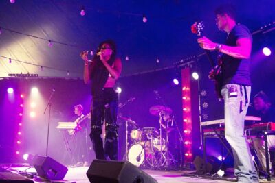 K.ZIA @ Dranouter Festival, picture 9, photographed by Luc Klinckaert - FrontView Magazine