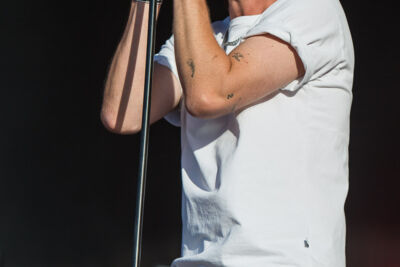 Bazart @ Nostalgie Beach Festival 2022, picture 2, photographed by Marc Verdonck - FrontView Magazine