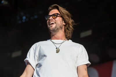 Bazart @ Nostalgie Beach Festival 2022, picture 6, photographed by Marc Verdonck - FrontView Magazine