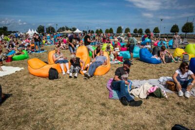 Sfeer @ Nostalgie Beach Festival 2022, picture 4, photographed by Marc Verdonck - FrontView Magazine