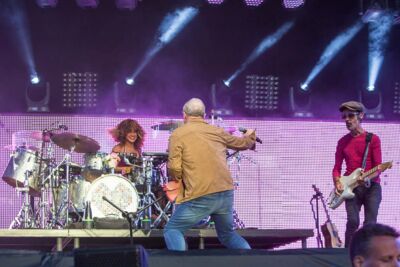 Simple Minds @ Nostalgie Beach Festival 2022, picture 3, photographed by Marc Verdonck - FrontView Magazine
