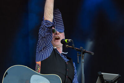 Steve Harley & Cockney Rebel @ Nostalgie Beach Festival 2022, picture 21, photographed by Marc Verdonck - FrontView Magazine