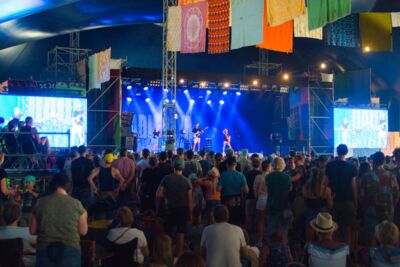 Daði Freyr @ Dranouter Festival, picture 10, photographed by Luc Klinckaert - FrontView Magazine