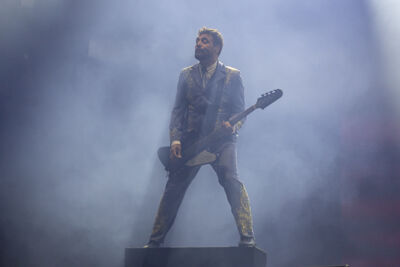 Heideroosjes @ Lokerse Feesten 2022, picture 2, photographed by David Johnson - FrontView Magazine