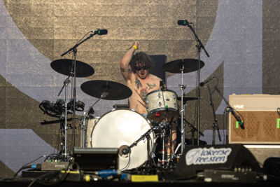 SONS @ Lokerse Feesten 2022, picture 3, photographed by David Johnson - FrontView Magazine