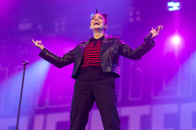The Interrupters @ Lokerse Feesten 2022, picture 19, photographed by David Johnson - FrontView Magazine