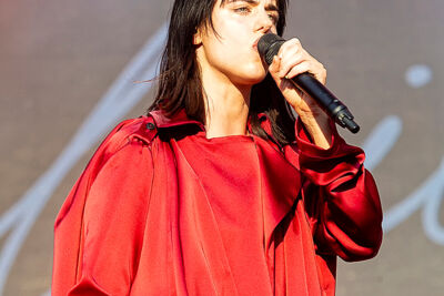 Sylvie Kreusch @ Lokerse Feesten, picture 15, photographed by Edwin Houdevelt - FrontView Magazine