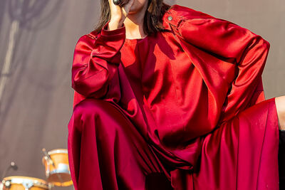 Sylvie Kreusch @ Lokerse Feesten, picture 19, photographed by Edwin Houdevelt - FrontView Magazine