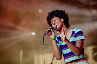 EMY @ Half Oogst Leuven, picture 6, photographed by Jürgen Bruynooghe - FrontView Magazine