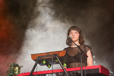 EMY @ Half Oogst Leuven, picture 16, photographed by Jürgen Bruynooghe - FrontView Magazine