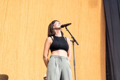 MEAU @ Lokerse Feesten 2022, picture 6, photographed by Claudia Guldentops - FrontView Magazine