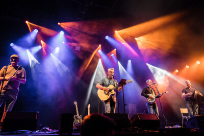 Philippe Robrecht & The Irish Connection @ Fonnefeesten 2022, picture 15, photographed by Danny Wagemans - FrontView Magazine