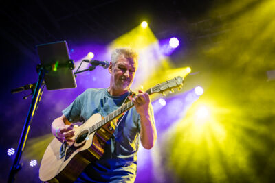 Philippe Robrecht & The Irish Connection @ Fonnefeesten 2022, picture 17, photographed by Danny Wagemans - FrontView Magazine