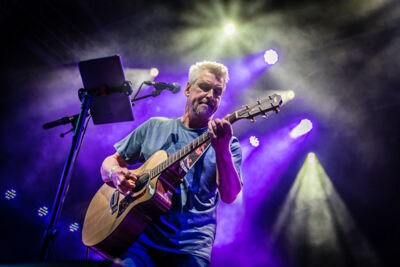 Philippe Robrecht & The Irish Connection @ Fonnefeesten 2022, picture 18, photographed by Danny Wagemans - FrontView Magazine